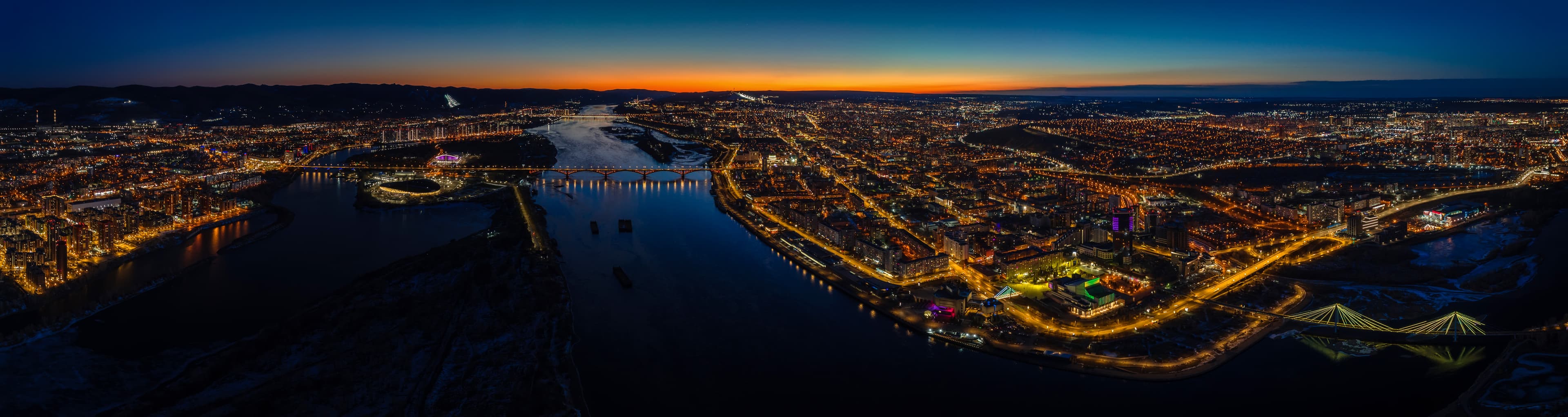 Вечерняя панорама Красноярска.jpg